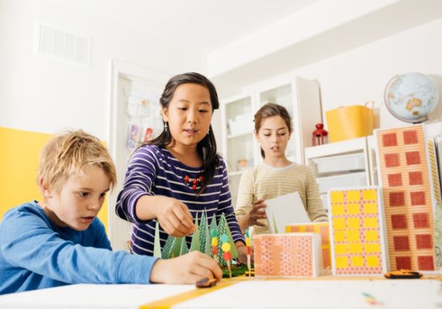 Des tissus aux résolutions : un voyage créatif et engagé​